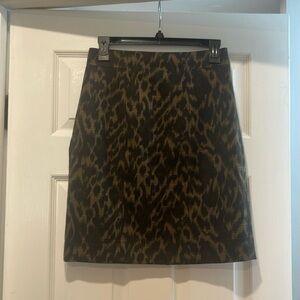 Leopard print Tahari mini skirt